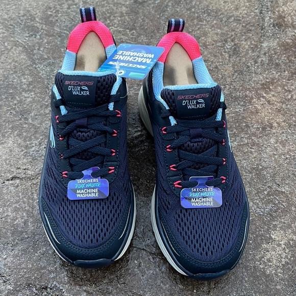 Skechers Relaxed Fit: D'Lux Walker - Infinite Motion - Picture 7 of 10